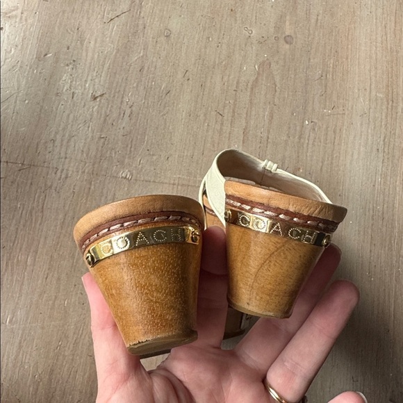 Women’s Coach Lee Crinkle White Patent Wood Clog Sandals Size 7 - Picture 7 of 11